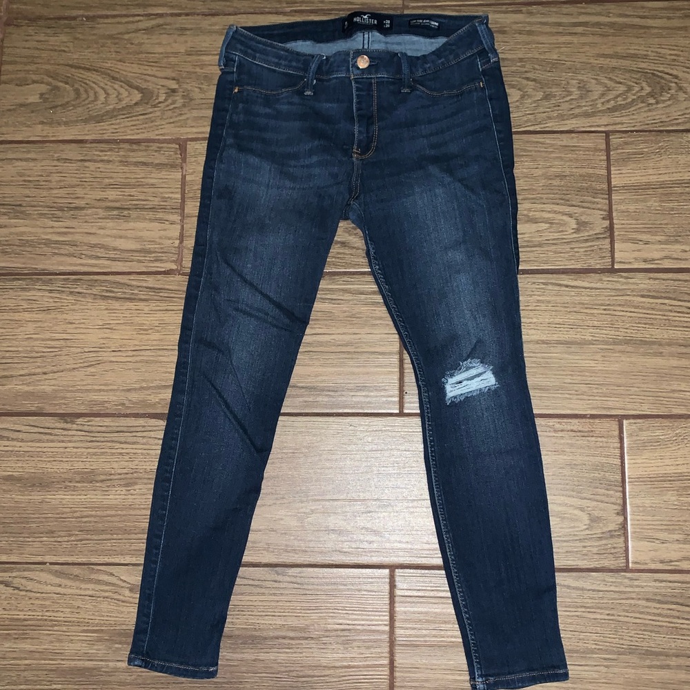 ✨ HOLLISTER JEANS LOW-WISE JEAN LEGGING ✨